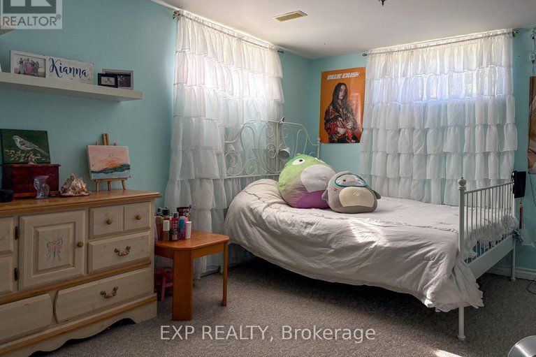 28937021/575-braeloch-road-road/mcnabbraeside-twps/mcnabbraeside/ontario/K7V1P8_20