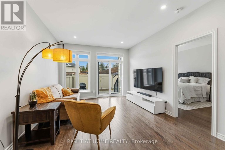 29615586/14-kayenta-street/remainder-of-stittsville-area/ottawa/ontario/K2S2K8_10