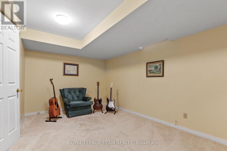 29665955/47-delamere-drive/stittsville-central/ottawa/ontario/K2S1R2_38