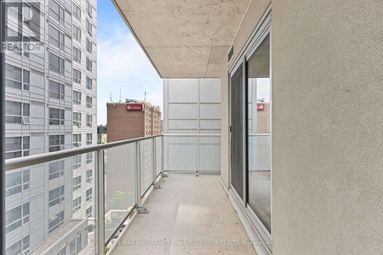 28292069/1306-195-besserer-street/sandy-hill/ottawa/ontario/K1N0B6_33