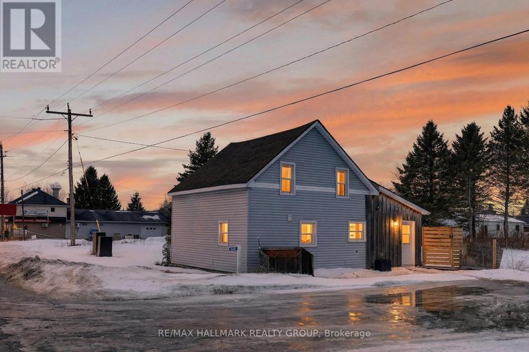 29256266/633-russell-road/clarencerockland-twp/clarence-rockland/ontario/K0A2A0_1