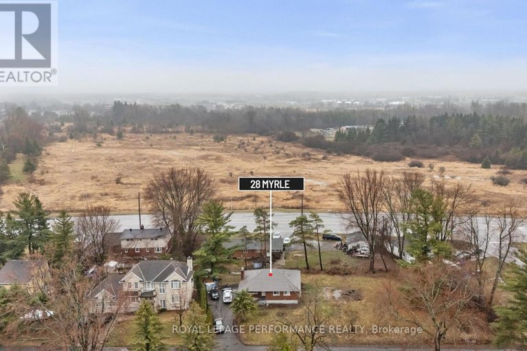 29614137/28-myrle-avenue/crystal-bayrocky-point/ottawa/ontario/K2H8E6_3