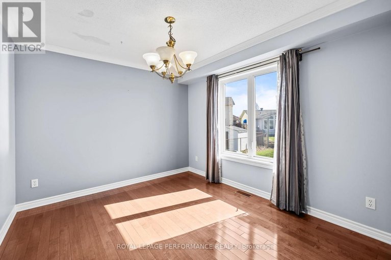 29638186/54-lapointe-boulevard/embrun/russell/ontario/K0A1W0_15