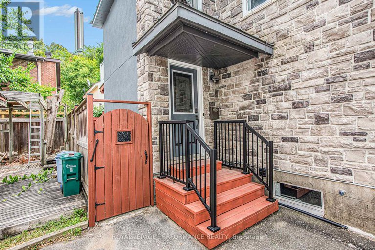 28723816/20-perkins-street/west-centre-town/ottawa/ontario/K1R7G5_27