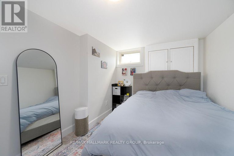 28639060/177-glynn-avenue/overbrookcastle-heights/ottawa/ontario/K1K1S4_22