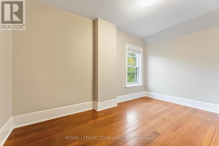 28930931/205-pretoria-avenue/glebe/ottawa/ontario/K1S1X1_30