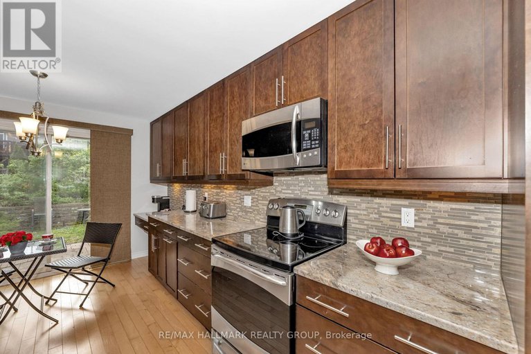 28326552/61-kimberwick-crescent/quinterra/ottawa/ontario/K1V0W6_12