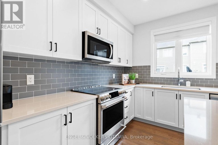 28403100/329-finial-way/half-moon-bay/ottawa/ontario/K2J6V9_20