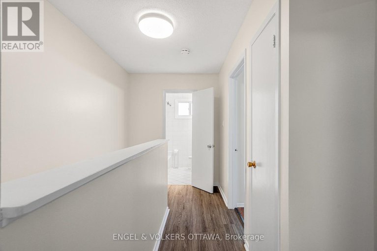 28917189/933-greenbriar-avenue/carleton-heights/ottawa/ontario/K2C0J8_26