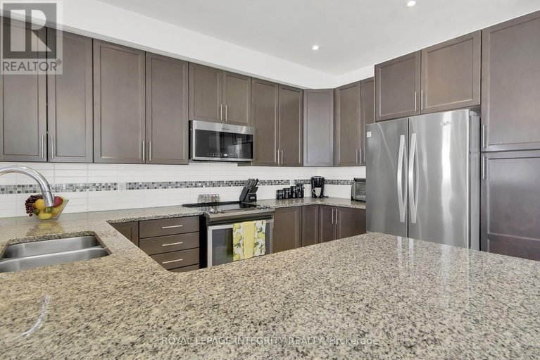 29637937/310-broadridge-crescent/mer-bleuebradley-estatesanderson-park/ottawa/ontario/K1W0H1_9