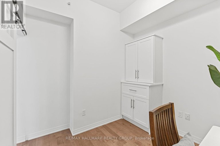 28475435/4005-805-carling-avenue/west-centre-town/ottawa/ontario/K1S5W9_24