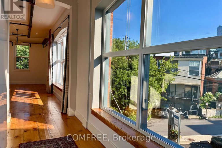 28568190/200-83-little-bridge-street/mississippi-mills/ontario/K0A1A0_4