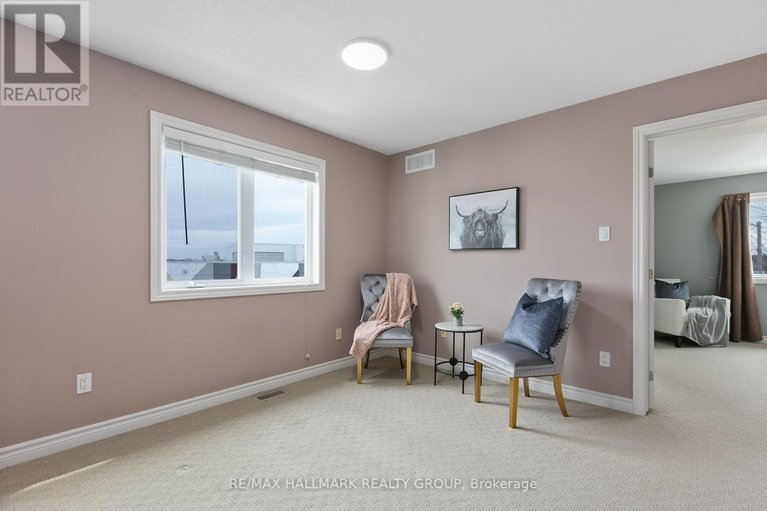 29454598/4120-kelly-farm-drive/blossom-parkkemp-parkfindlay-creek/ottawa/ontario/K1T4J2_14