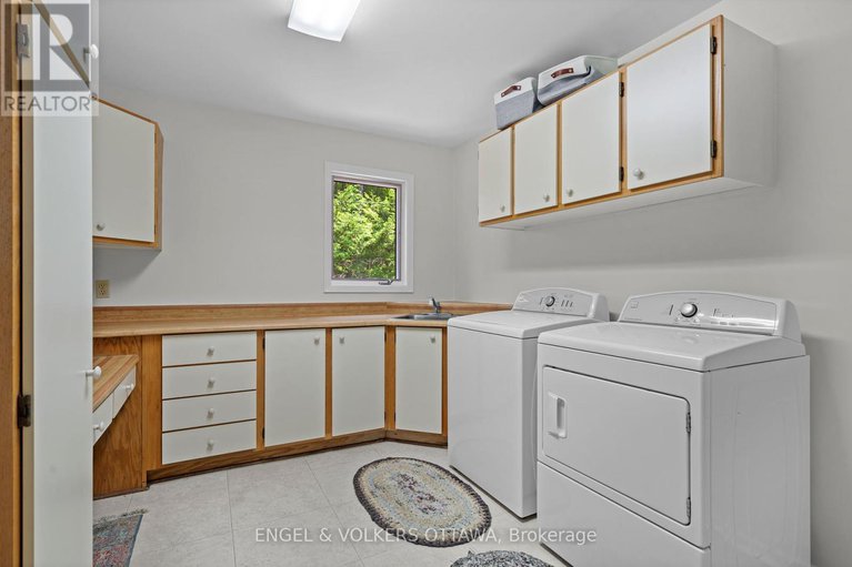 28072674/5468-torbolton-ridge-road/woodlawnmaclarens-landingkilmaurs/ottawa/ontario/K0A3M0_12