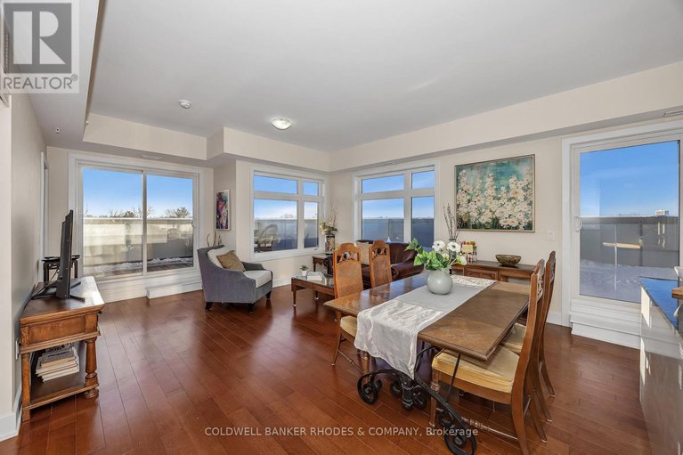 29406770/415-2785-baseline-road/redwood-park/ottawa/ontario/K2H0B7_13