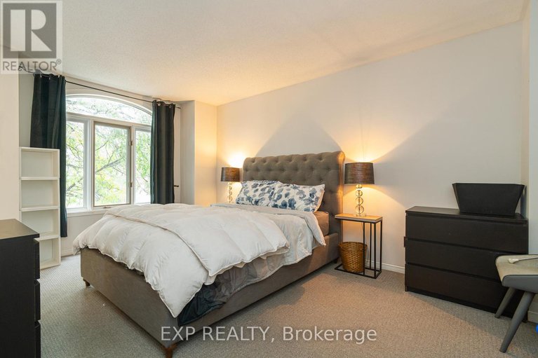 29047912/86-furlong-crescent/bridlewood/ottawa/ontario/K2M2H9_15