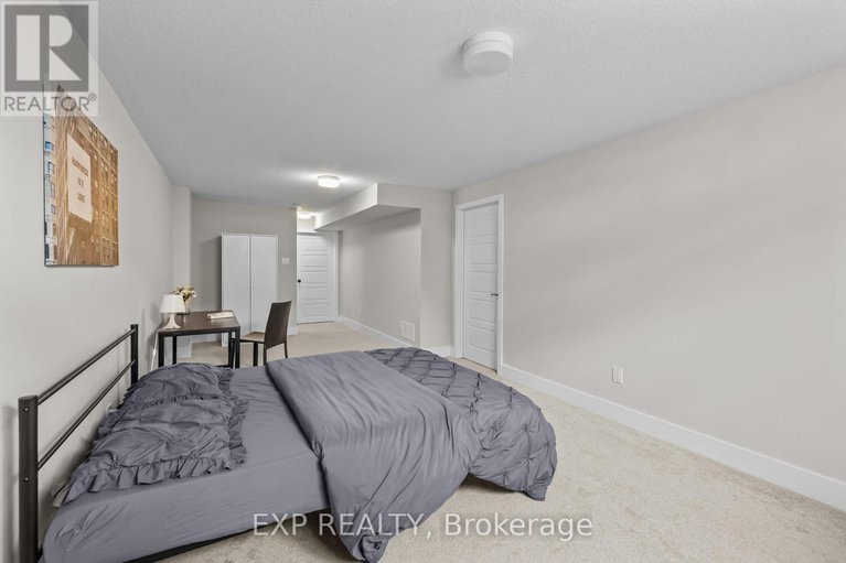 28622756/288-billrian-crescent-s/stittsville-north/ottawa/ontario/K2S3A4_34