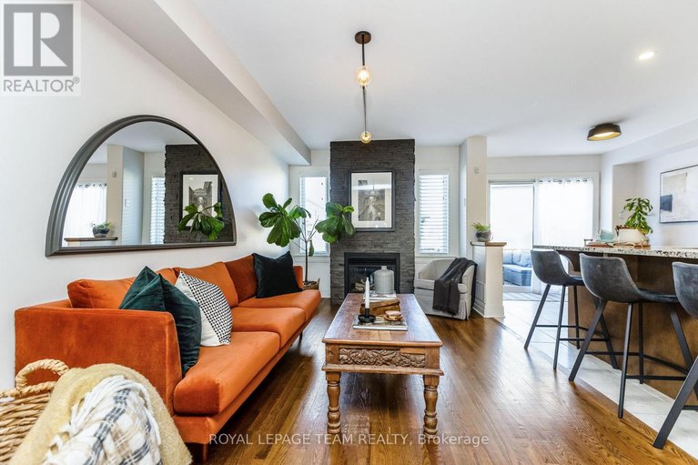 29652358/121-woodhurst-crescent/stittsville-south/ottawa/ontario/K2S0T4_11