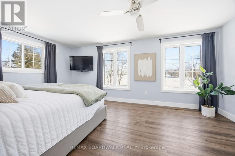 29359978/100-mcculloughs-landing/drummond-n-elmsley-drummond-twp/drummondnorth-elmsley/ontario/K7H3C8_23