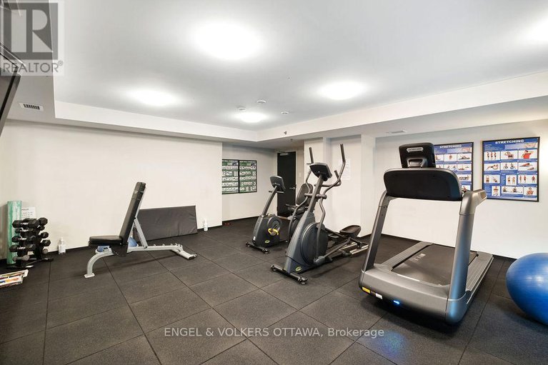 28893312/809-88-richmond-road/westborohampton-park/ottawa/ontario/K1Z0B1_26