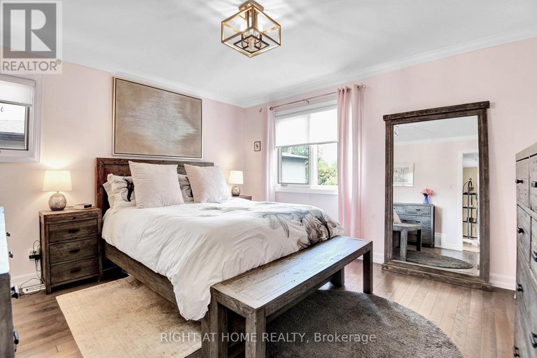 28233635/55-aylen-avenue/woodroffe/ottawa/ontario/K2A3P8_18