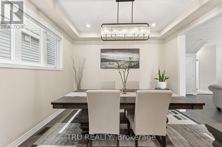 29605925/344-sweetclover-way/avalon-west/ottawa/ontario/K4A1E6_18