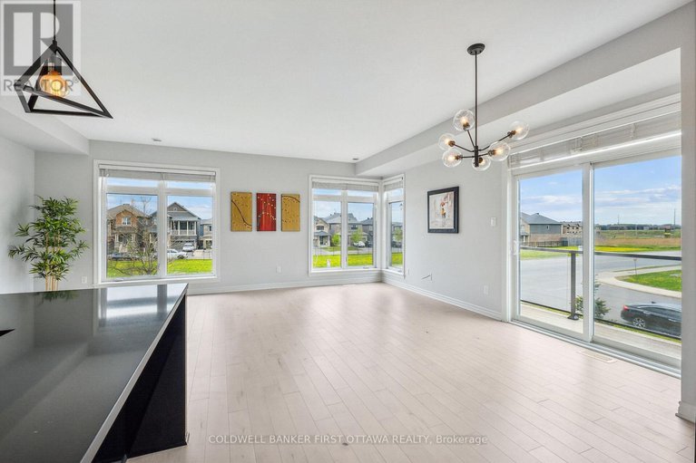 28347275/612-chaperal-private/avalon-west/ottawa/ontario/K4A0Y2_10