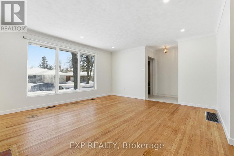 29326818/2243-miramichi-street/kenson-park/ottawa/ontario/K2C0Z1_6