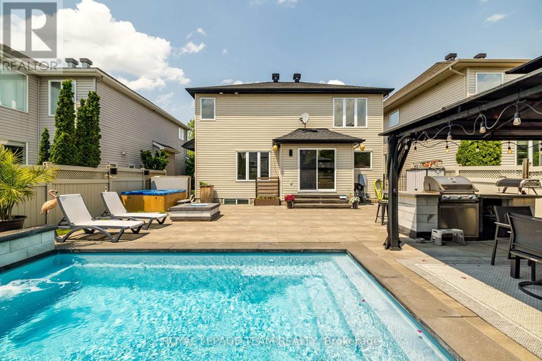 28449853/333-timbertrail-terrace/springridgeeast-village/ottawa/ontario/K4A5A6_40