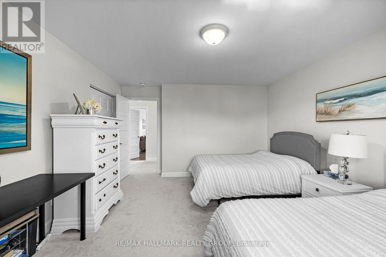 29568422/104-duncanville-street/village-of-russell/russell/ontario/K4R0G3_35