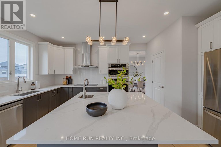 28294233/527-albert-boyd-private/huntley-ward-south-east/ottawa/ontario/K0A1L0_21