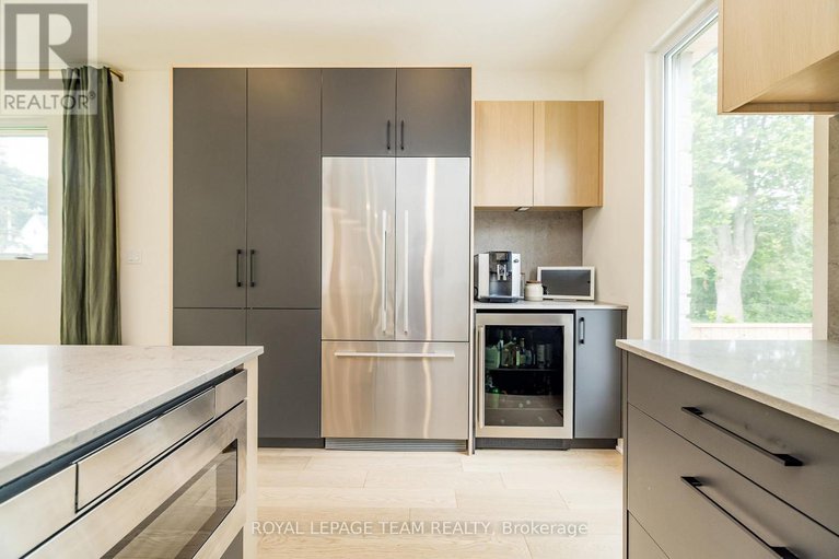 28678296/1995-lenester-avenue/mckellar-heightsglabar-park/ottawa/ontario/K2A1K4_11