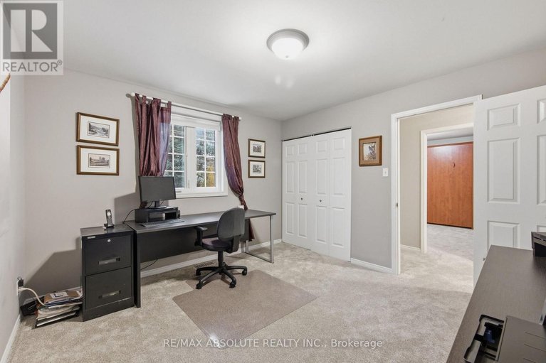 29629632/605-rowanwood-avenue/mckellarhighland/ottawa/ontario/K2A3E3_39