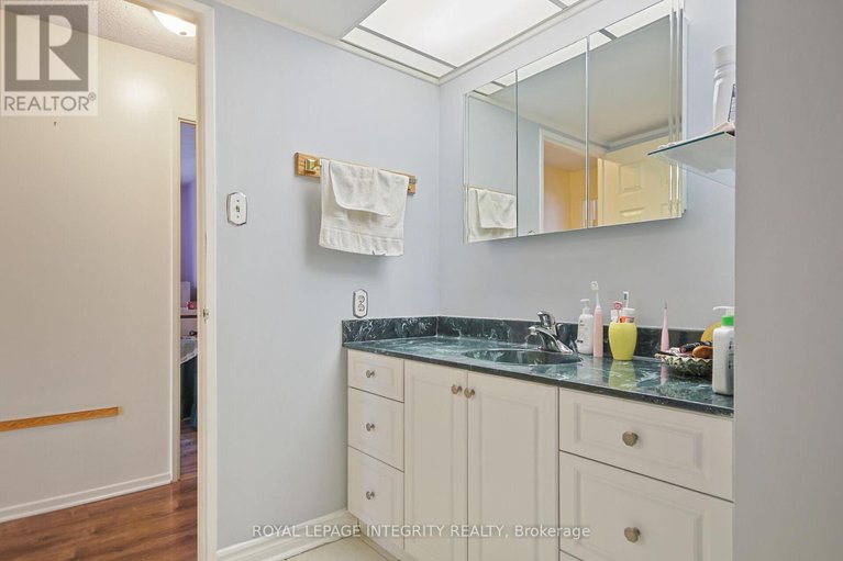 29276381/114-2650-southvale-crescent/sheffield-glenindustrial-park/ottawa/ontario/K1B4S9_22