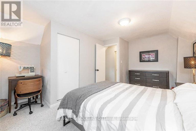 28610075/223-carruthers-avenue/hintonburg/ottawa/ontario/K1Y1N8_11