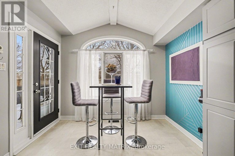 29379498/65-locheland-crescent/barrhaven-east/ottawa/ontario/K2G6H2_20