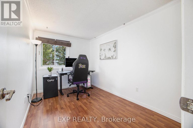 28744467/68-30-baneberry-crescent/glencairnhazeldean/ottawa/ontario/K2L2Y4_15