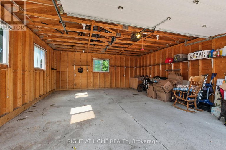 28854766/205-withrow-avenue/meadowlandsst-claire-gardens/ottawa/ontario/K2G2J8_42