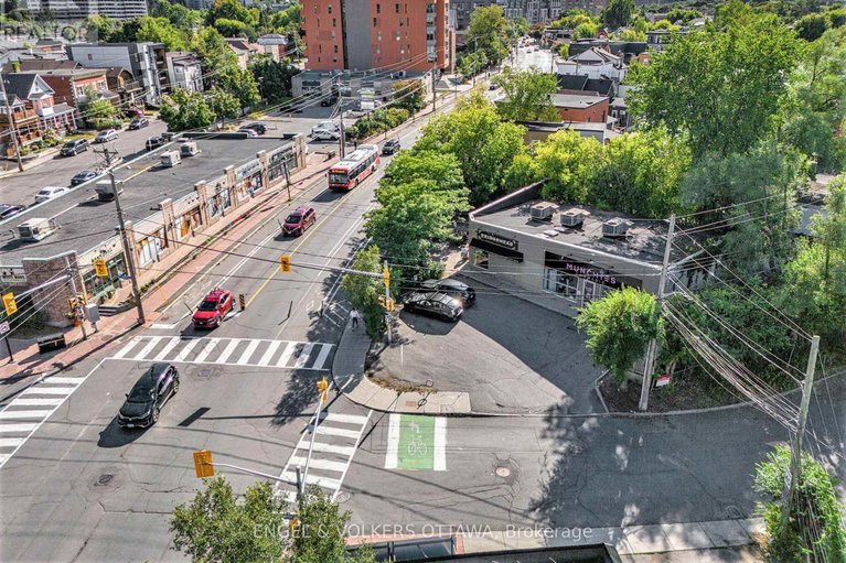 29555495/605-7-marquette-avenue/vanier/ottawa/ontario/K1L8A7_35