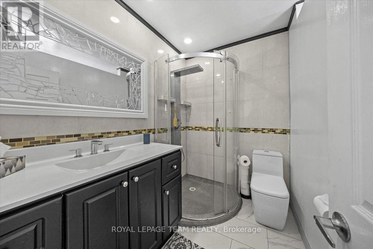 29101307/9161-county-rd-6-north/augusta-twp/augusta/ontario/K0G1R0_11