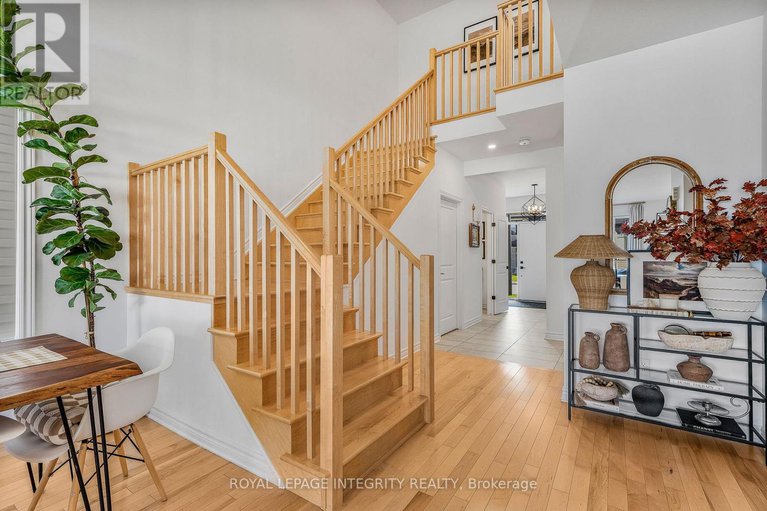 28914431/181-crevasse-road/mer-bleuebradley-estatesanderson-park/ottawa/ontario/K1W0H8_7