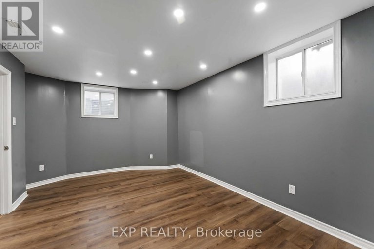 29063218/226-par-la-ville-circle/stittsville-north/ottawa/ontario/K2S0T6_41