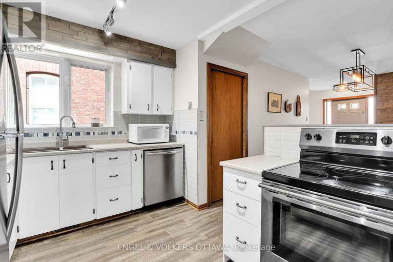 28780954/190-john-street-n/arnprior/arnprior/ontario/K7S2N9_15