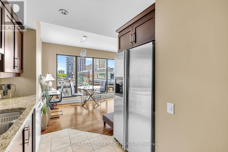 28466999/509-90-george-street/lower-townbyward-market/ottawa/ontario/K1N0A8_10