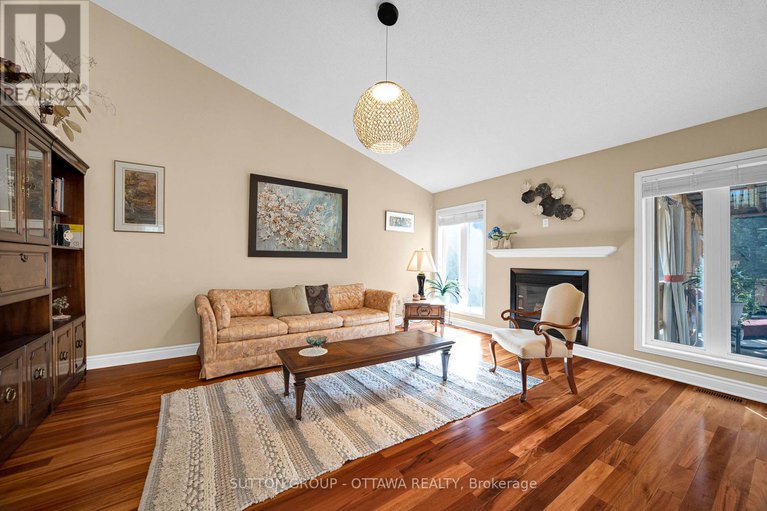 28892463/128-annapolis-circle/hunt-club/ottawa/ontario/K1V1Z3_19