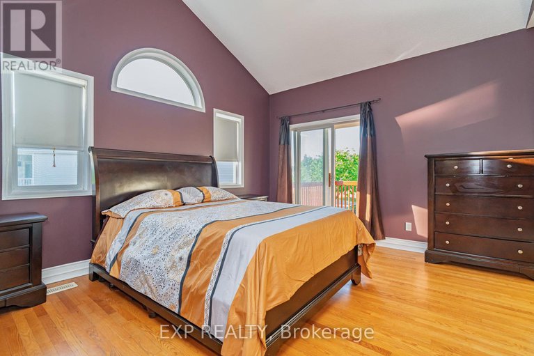 28624548/1567-rumford-drive/fallingbrookpineridge/ottawa/ontario/K4A4C1_13
