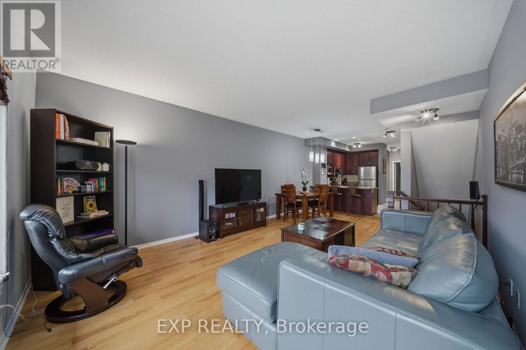 29653464/300-london-terrace/manor-park/ottawa/ontario/K1K2W2_8