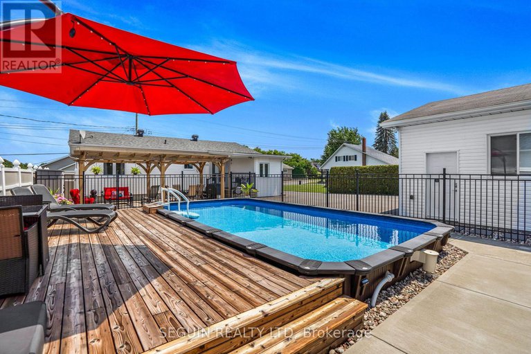 28998190/114-stanley-avenue/vankleek-hill/champlain/ontario/K0B1R0_12