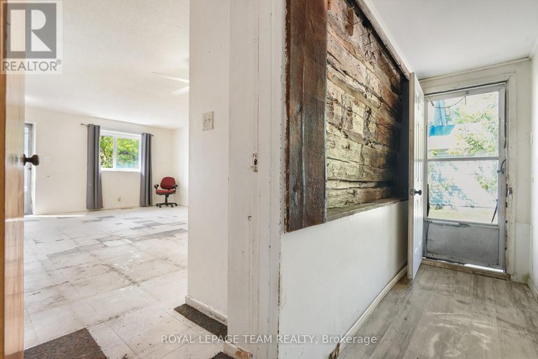 28871191/161-rivington-street/carp/ottawa/ontario/K0A1L0_20
