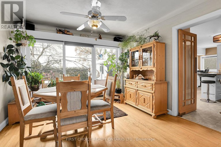 29205327/1366-kingston-avenue/carlington/ottawa/ontario/K1Z8L2_10